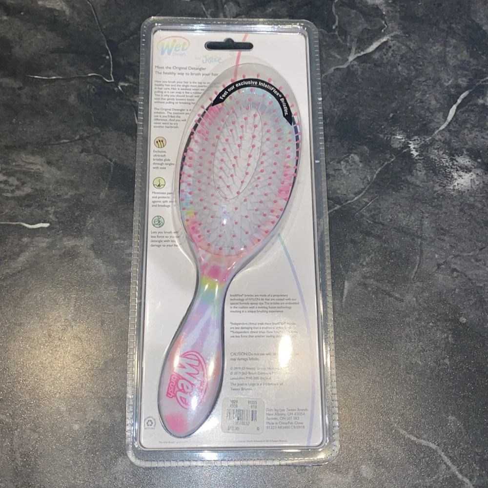 Wet Brush For Justice Tie Dye R Rainbow Raspberry Scented
